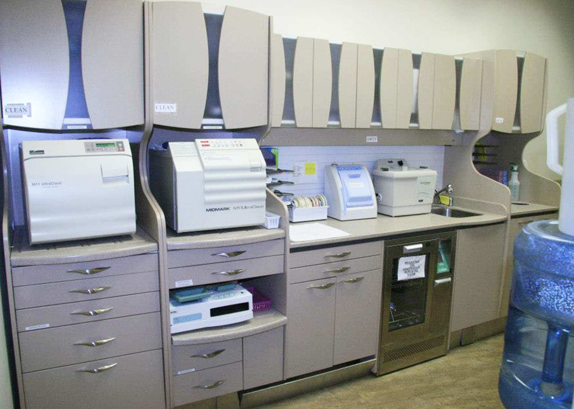 Cosmetic Dental Office 95945